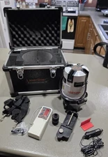 Laserliner PrecisionCross-Laser 8P Self-Leveling Cross Line Laser
