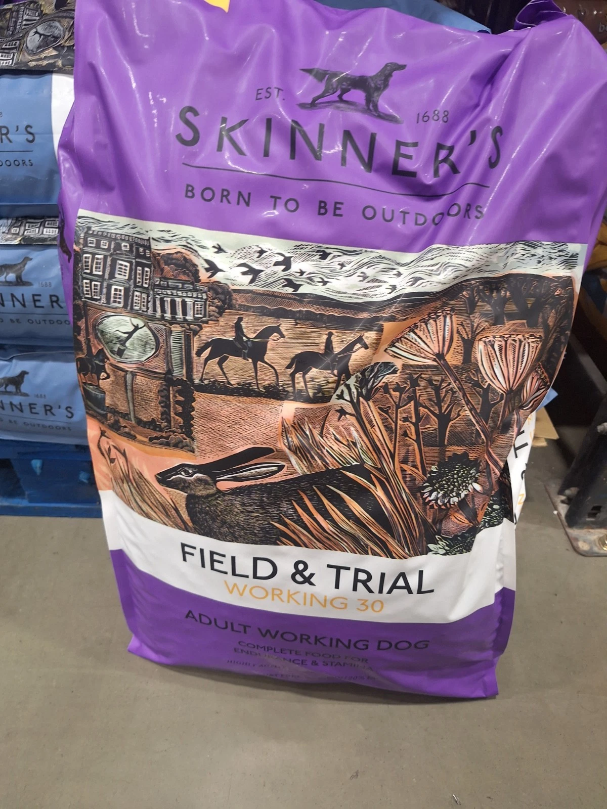 Skinners Field & Trial Working 30 Adult Working Dog Food 15kg Sealed Bag