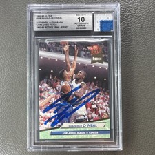 1992-93 Fleer Ultra Shaquille O'Neal #328 Rookie Auto Patch Beckett Magic