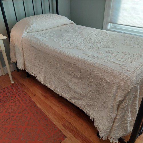 Sears Perma-Prest Popcorn Hobnail Medallion Bedspread Cotton TWIN 112x77 VTG USA - Picture 2 of 9