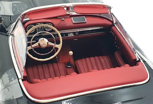 Minichamps 1/18 Scale 180 039036 - 1958 Mercedes Benz 300 SL Roadster - Black - Picture 5 of 6