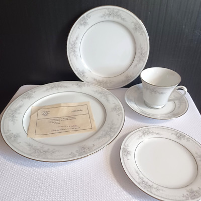 Legendary by Noritake Sweet Leilani - SET OF 4 PLACE SETTINGS - 20