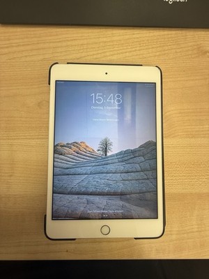 Apple iPad Mini 4. Generation Cellular 16GB A1550