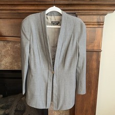 Vintage Giorgio Armani Gray suit jacket made in Italy 100 pure new wool S/M