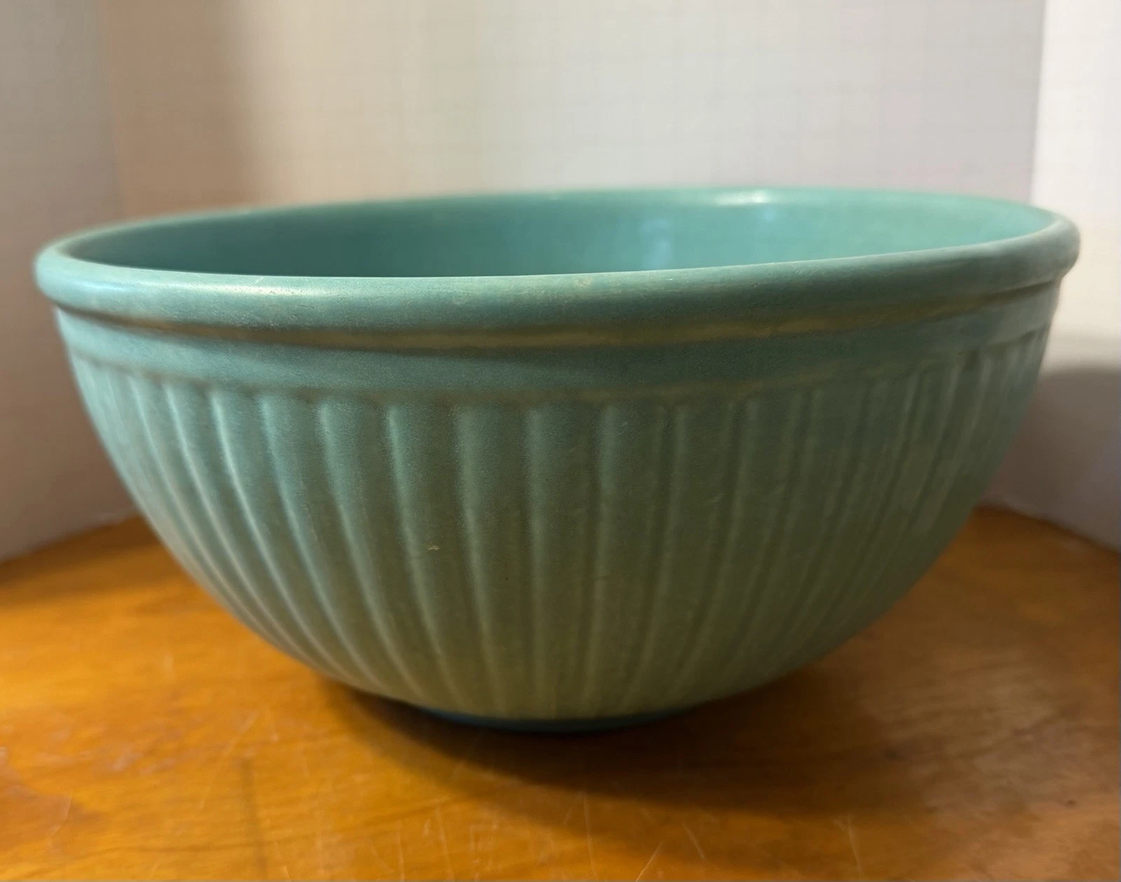 Vintage 1940’s Turquoise Aqua Pottery Mixing Bowl Vertical Rib Design 9” Weller?