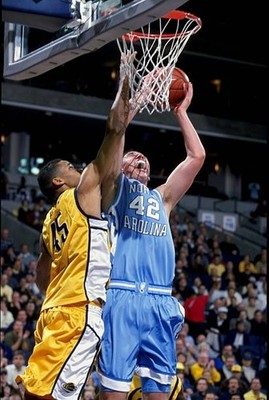 Kris Lang North Carolina Tar Heels shoots at the Pete Newel Challe- Old Photo