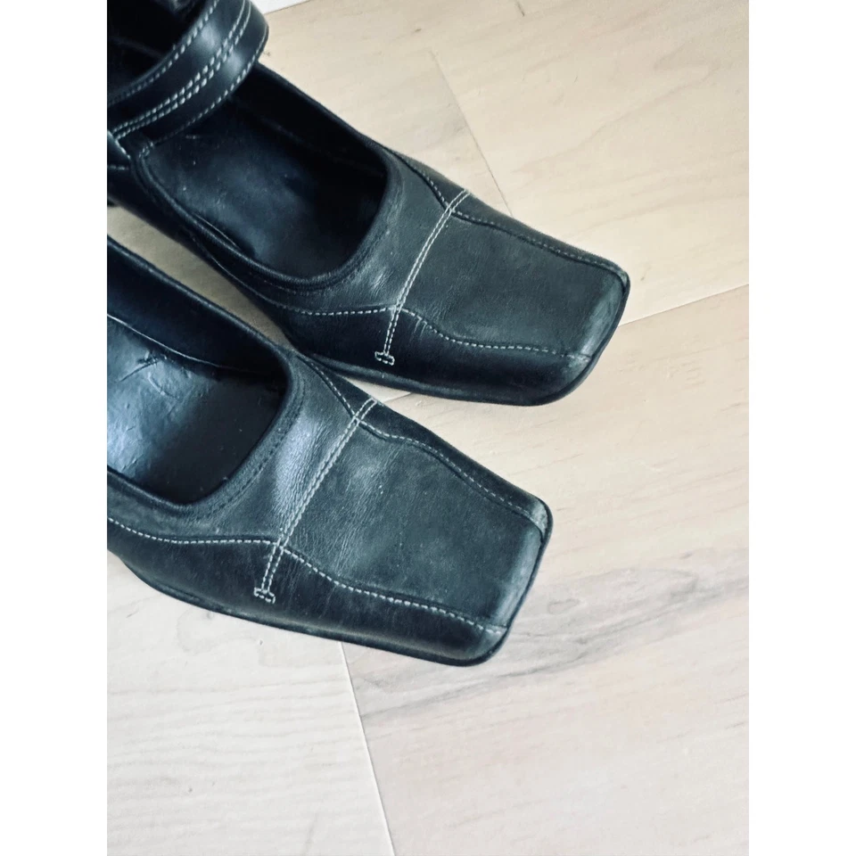Y2K Leather Heeled Mary Janes Black Kenneth Cole Reaction Square Toe Classic - Image 2 of 4