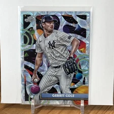 Gerrit Cole 2025 TOPPS COSMIC CHROME New York Yankees #82 Nucleus