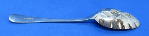 Silver plate electroplate vintage Victorian antique fruit berry serving spoon A - Picture 8 of 10