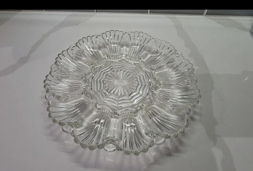 DEVILED EGG TRAY -Vintage glass Anchor Hocking 896 pattern Clear Heavy Unique - Picture 4 of 4