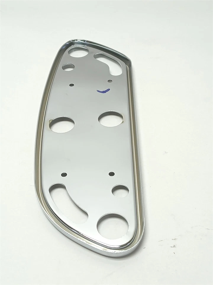 Placa base estribo izquierdo Harley-Davidson Road King 2004-2010 50690-04 Foto 2 de 3