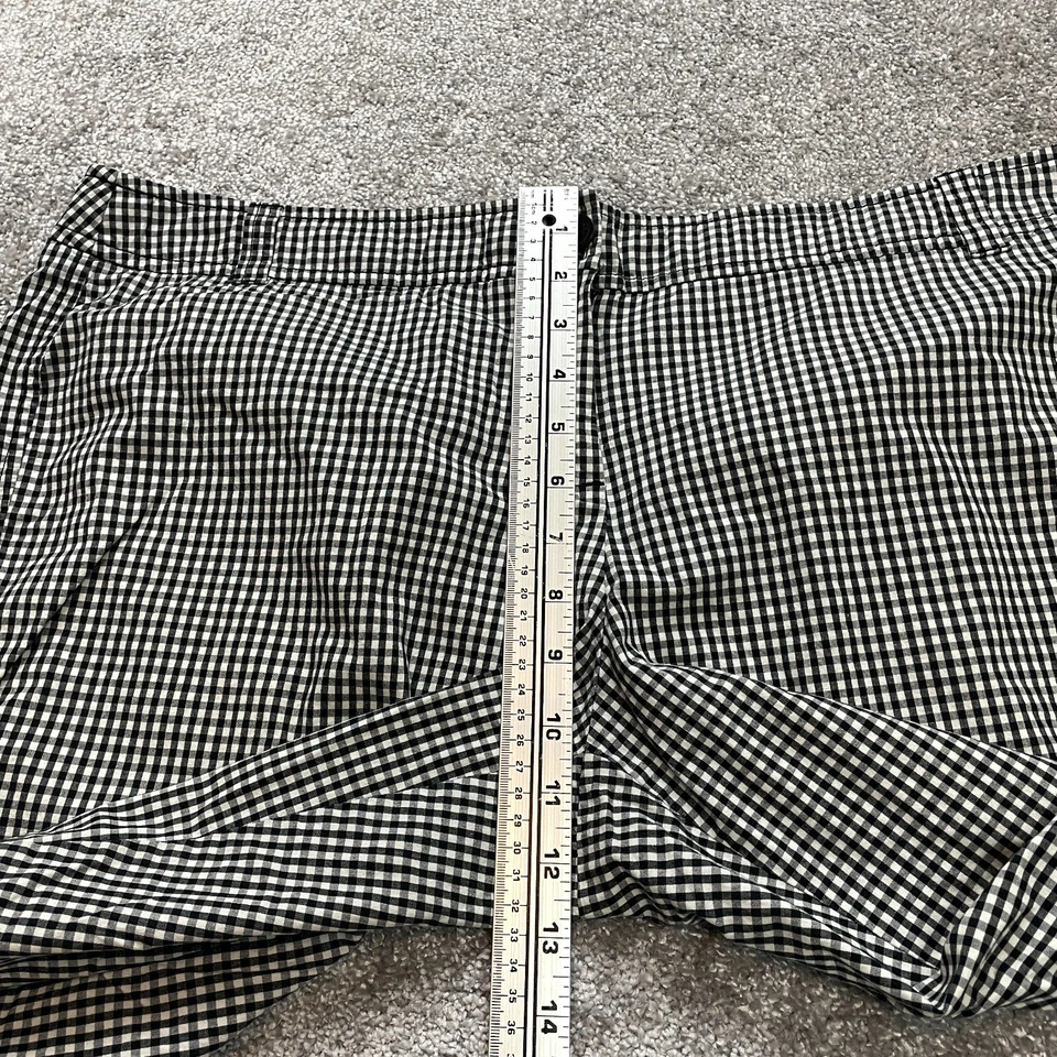New York and Company Manhattan Chino Shorts Womens 18 Black White Plaid 12" Insm - Image 4 of 4
