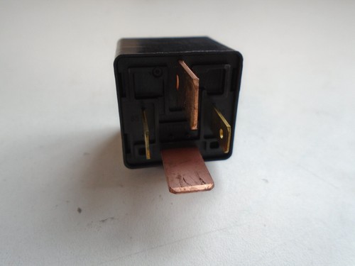 Genuine Mazda Glow Plug Relay RF5C-18-651 fits Mazda 6 GG 2002-2007 - Picture 4 of 4