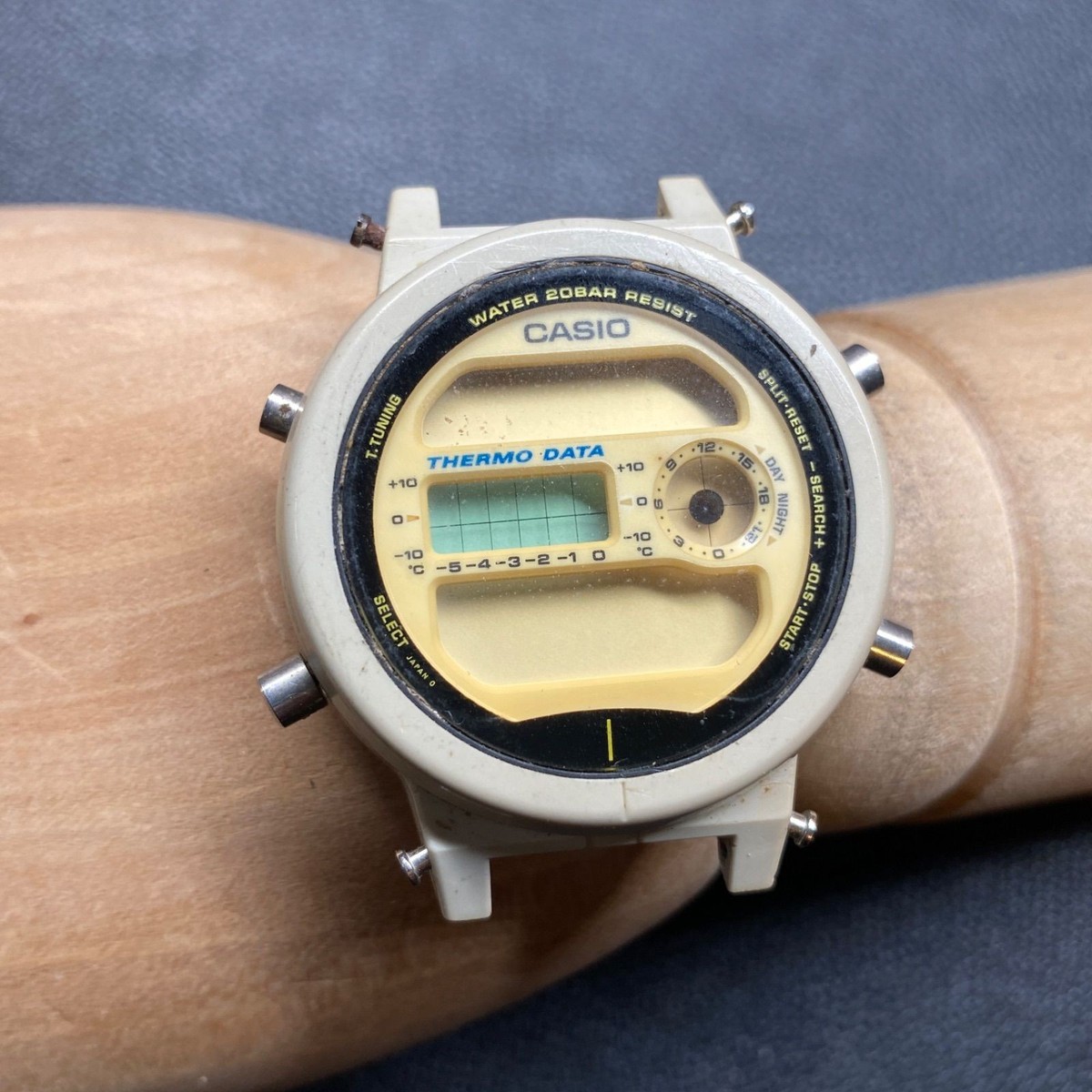Casio G-Shock DW-6100 Vintage Digital Watch Used/Pre-Owned | eBay