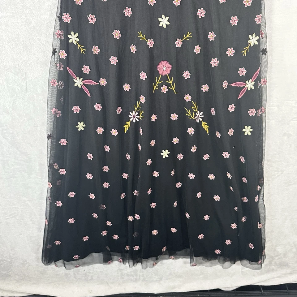 Vestido Frock & Volantes Mujer 12 Negro Floral Bordado Malla Maxi Sin Mangas Foto 3 de 4