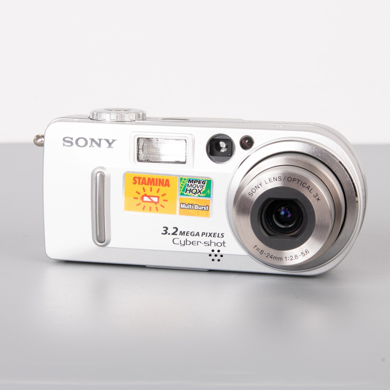 Sony Cyber-shot DSC-P7 - 3MP digital compact camera - Retro, Vintage, Y2K