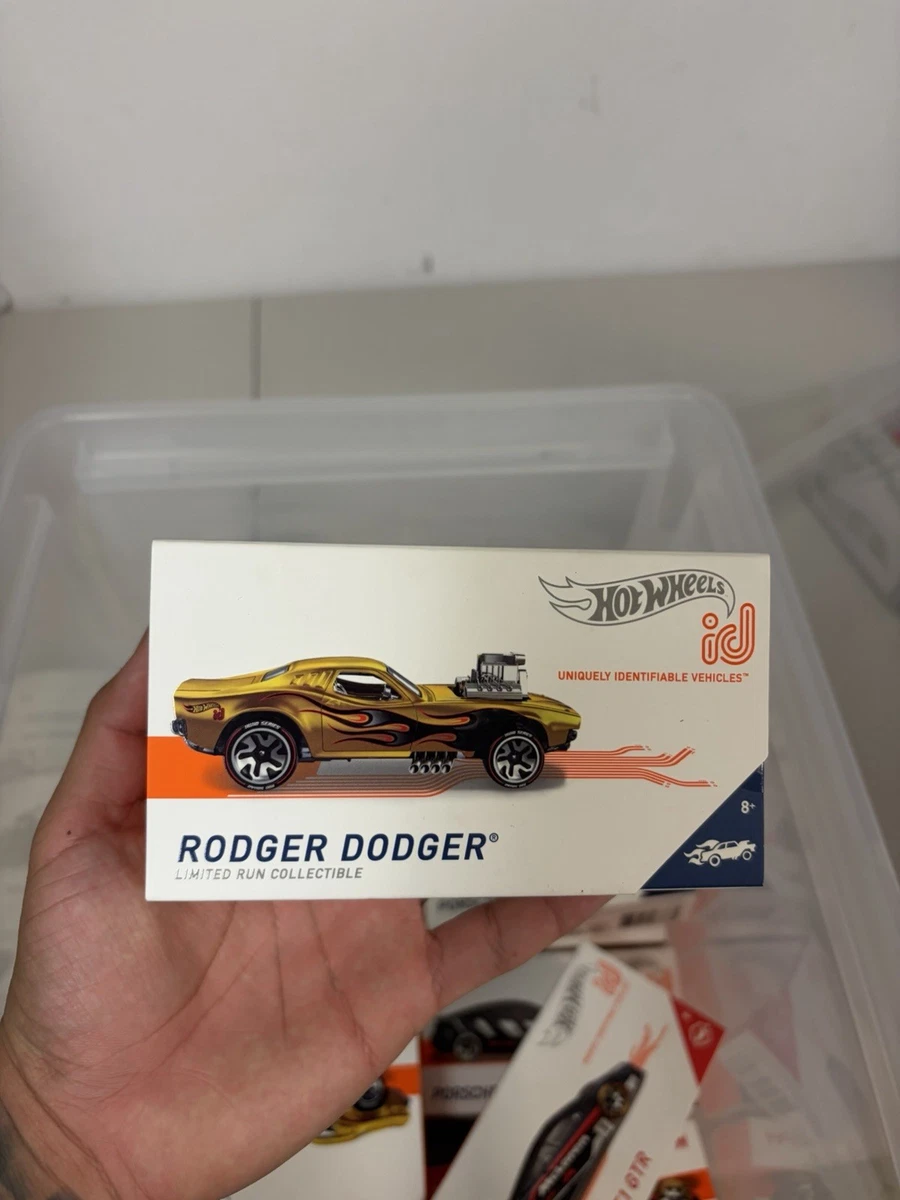 Hot Wheels Gold Diecast & Toy Vehicles for sale | eBay