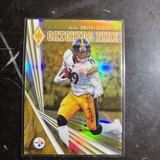 2019 Panini Phoenix - Catching Fire JuJu Smith-Schuster #11 Yellow /75