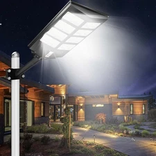 Commercial 990000000LM 1600W LED Solar Street Light Dusk to Dawn Wall Lamp +Pole