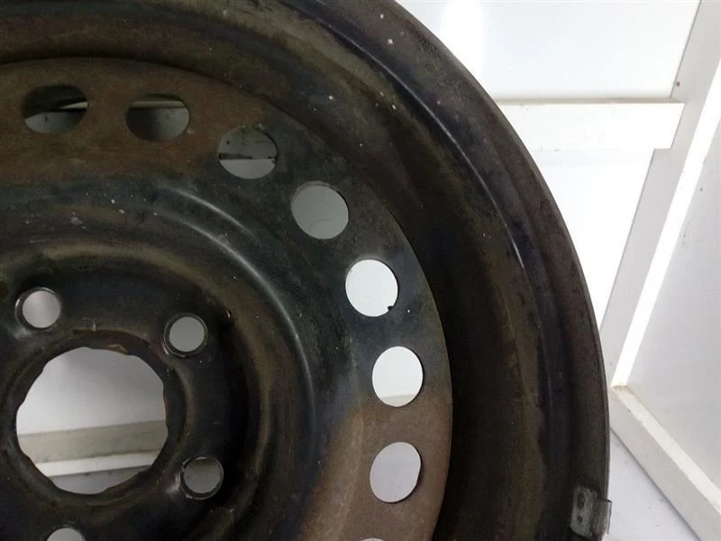 Rueda de acero 15x6 compatible con 95-05 CAVALIER 447489 Foto 3 de 4