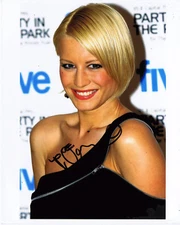 Denise van Outen GENUINE HAND SIGNED 10x8 Photo 