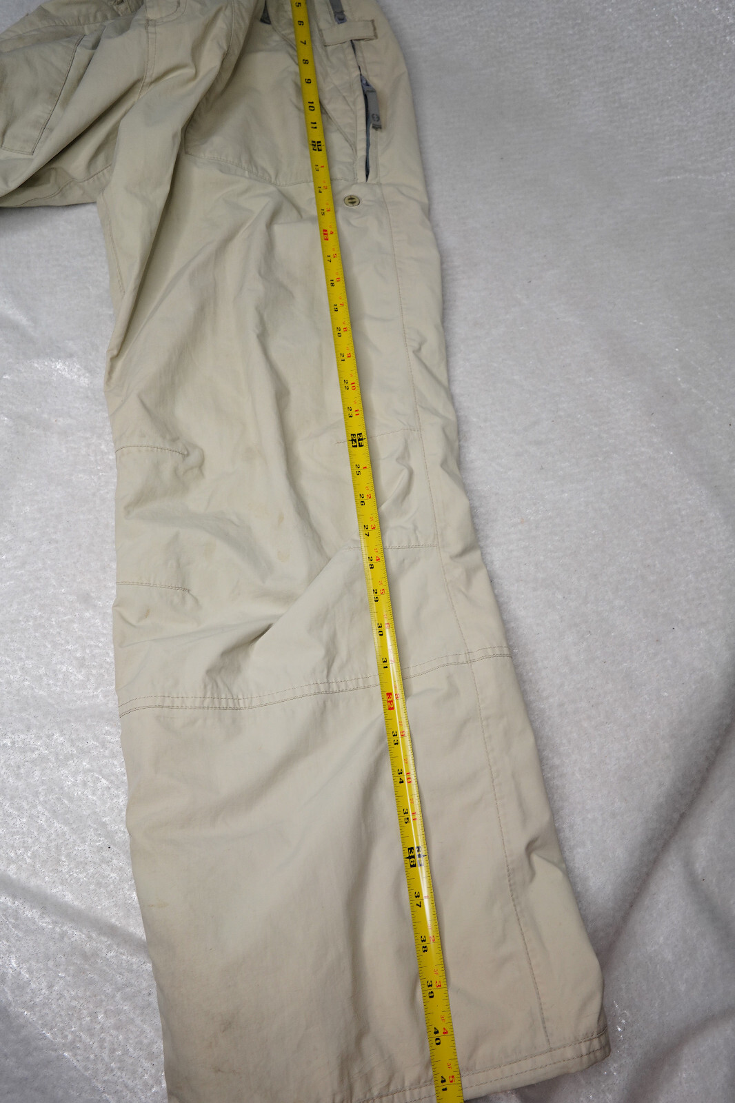 Planet Earth Snowboard/Ski Cargo Pants Nylon Waterproof Breathable Size LARGE