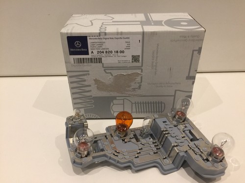 MERCEDES BENZ NEW GENUINE C CLASS ESTATE RH REAR LAMP BULB HOLDER A2048201800 - 第 1/2 張圖片