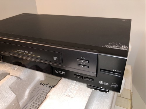Toshiba W-614 VHS VCR Lettore 4 Testine HiFi Stereo Nero Senza Telecomando TESTATO - Foto 3 di 6