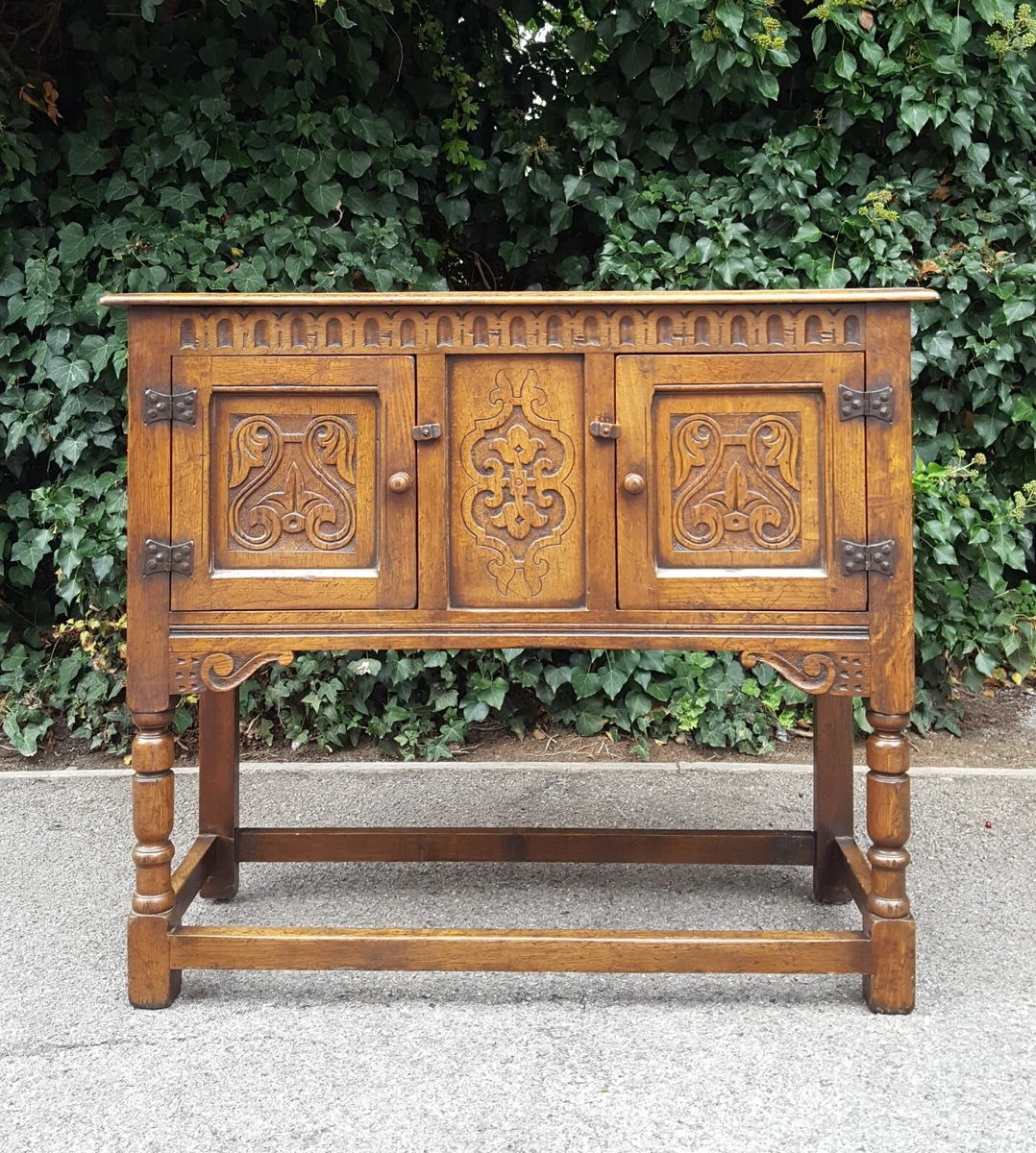 Ipswich sideboard cheap