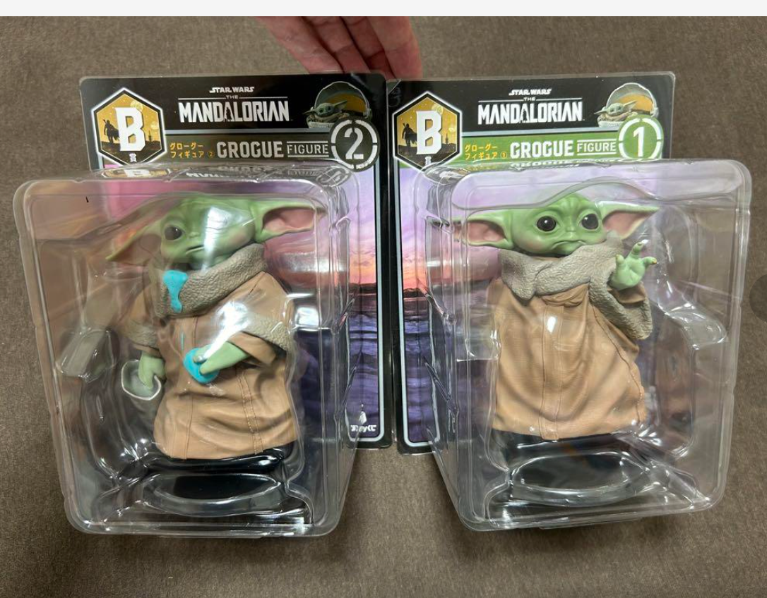 STAR WARS Mandalorian Grogu Figure 2types set Happy kuji 12cm 2024