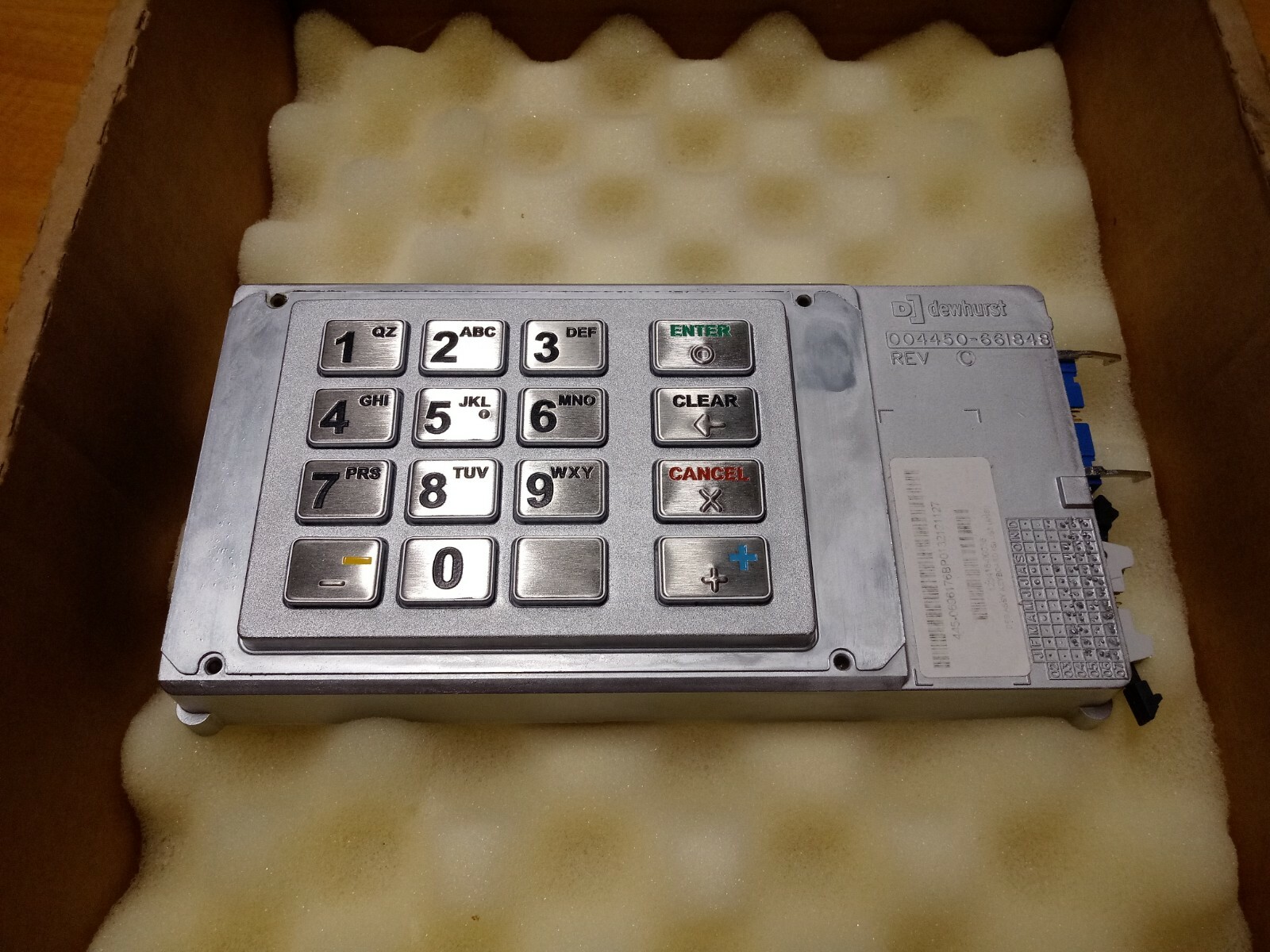 NCR ATM UEPP ENGLISH POLY PCI KEYBOARD PN: 445-0661401.. 4450701376