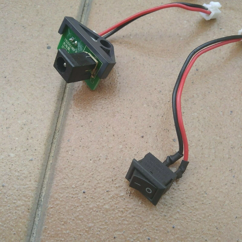 Cables y sensores para aspiradora Hoover RBC030 - Imagen 3 de 3