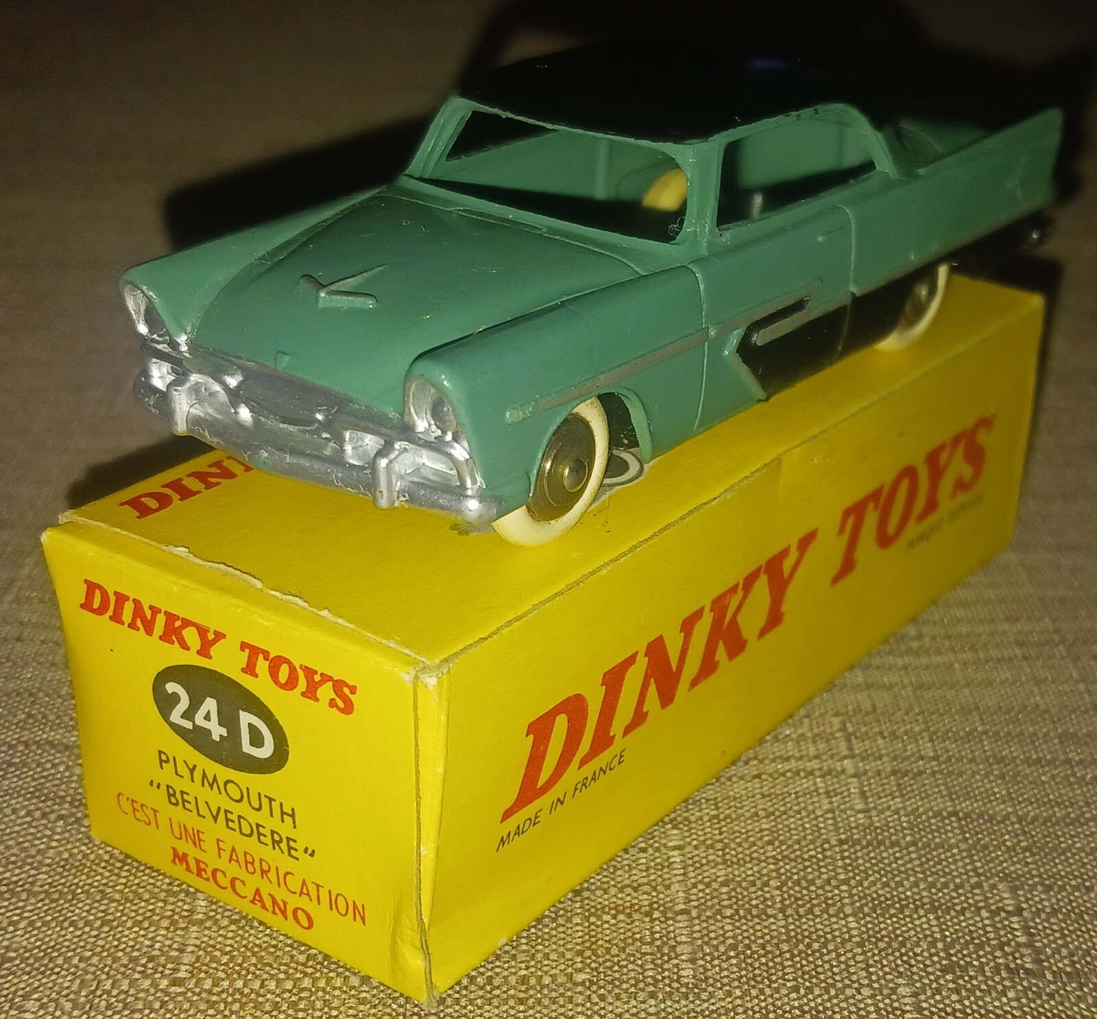 Dinky Toys 24D Plymouth Belvedere Miniature Ancienne - Boîte D'origine - VNMIB