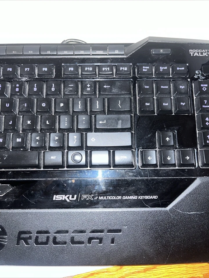 ROCCAT Isku FX Multi-Color Gaming Tastatur - Schwarz ROC-12-901 (IL/RT6-17114-R... - Bild 2 von 4