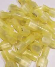 NYLON QUICK DISCONNECT MALE .250 200 pcs YELLOW 12-10 AWG