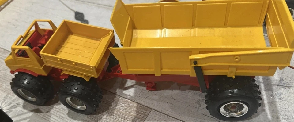 Lote de juguetes de construcción Digger Dan - -Grúa-Tractor-Remolque-Camión - Mezclador- Foto 3 de 4