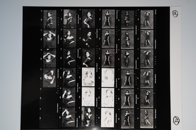PHOTO silver France contact board woman pinup STUDIO 24x30cm 1980