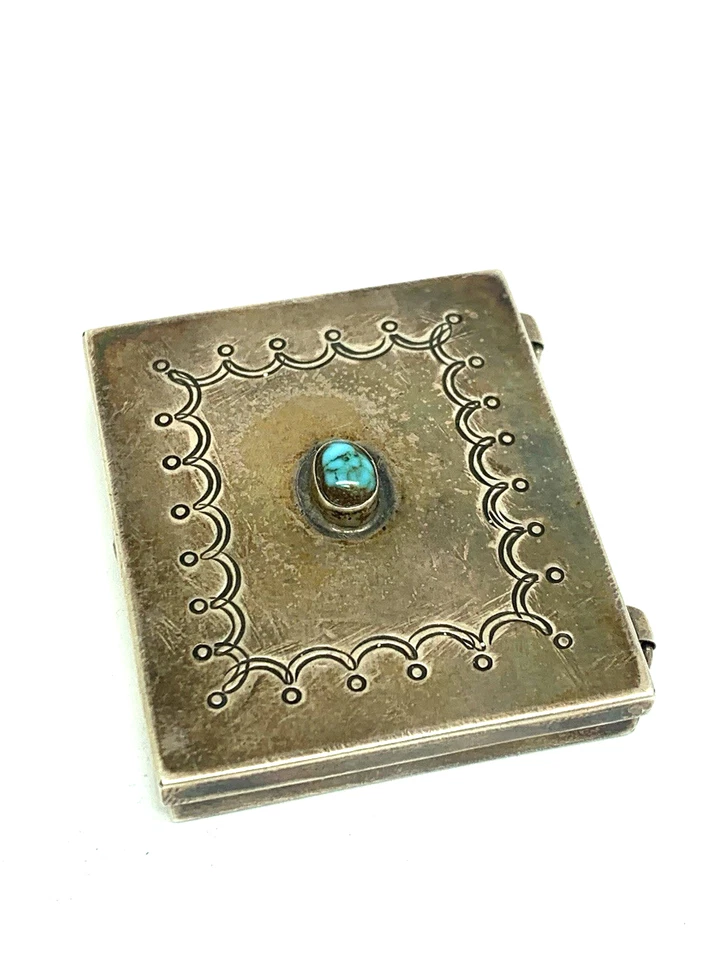 Caja Holandesa Antigua Pastillero Plata Baratija Tabaco Turquesa Grabado 1.8x1.5"" Foto 2 de 4