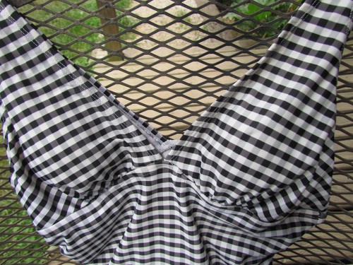 Merona Women's Black White Gingham Check Swimsuit/Bathing Suit sz. M Padded Bra - Picture 2 of 11