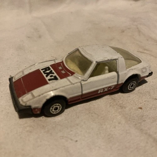 Matchbox Superfast 1979 Savanna RX-7 white! Vintage Mazda Lesney Hong Kong