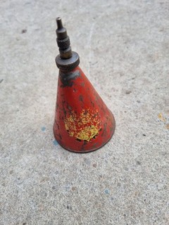 GENUINE VINTAGE MULLER VALVESPOUT OIL CAN