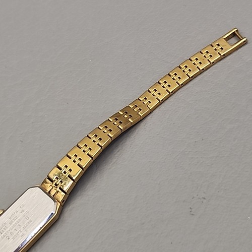 Citizen Watch Womens Quartz Rectangle Gold Tone 6421-S18523 Works - Picture 11 of 17