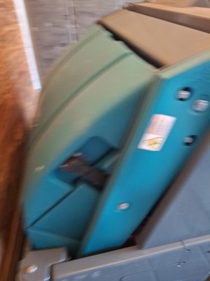 Tennant 8300 ECH20