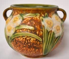 Roseville Pottery Jonquil Squat Vessel Vase  ca. 1931 Flower Trios 4" Tall