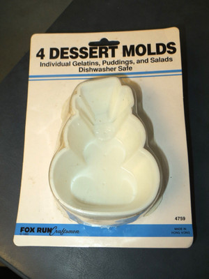 WHITE SNOWMEN SNOWMAN DESSERT MOLDS FOX RUN CRAFTSMEN PACK OF 4 #4759