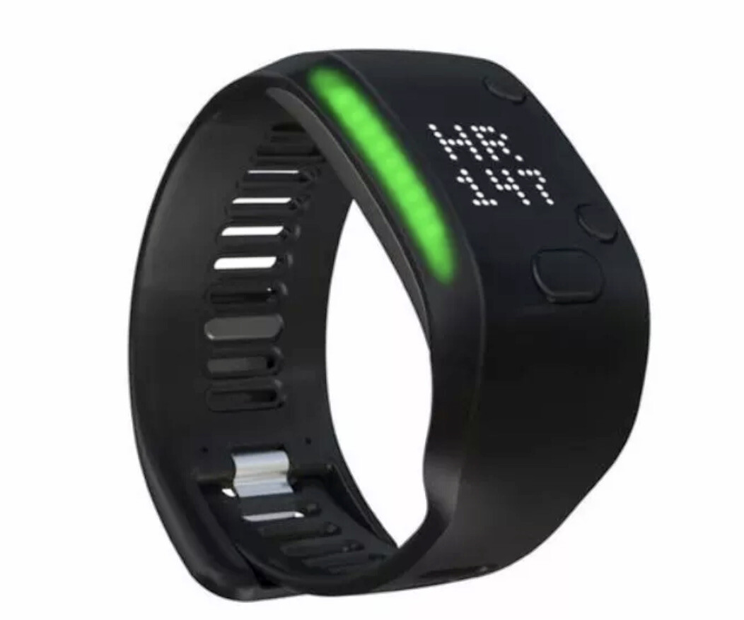Фитнес браслет smart fit. Фит смарт адидас. Adidas MICOACH compatible. Смарт часы адидас. Браслет адидас.