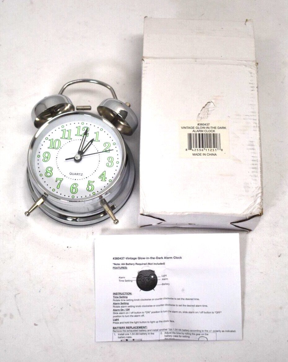 Vintage Glow In The Dark Alarm Clock Home Decoration Analog Style Silver photo