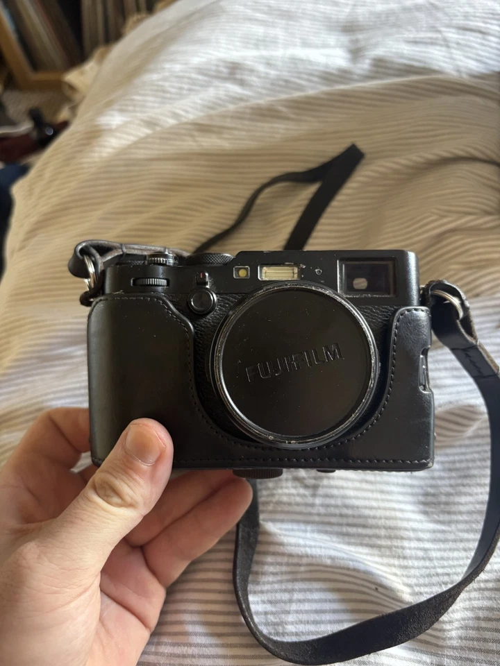 Fujifilm X100F, photo 1 of 5