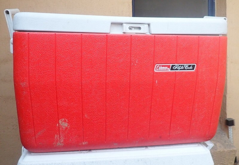 COLEMAN POLYLYTE ESKY COOLER 44L MELBOURNE eBay