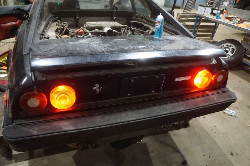 Indicador de señal de giro trasero luz trasera luz trasera 60170206 Ferrari Mondial 1982 Foto 4 de 4